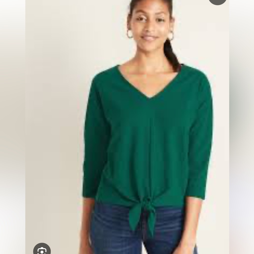 Old Navy Women’s V-Neck Textured-Knit Tie-Hem Top Blouse. Size Large.